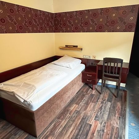 Vintagehotel Adler Bad Bertrich Exteriör bild